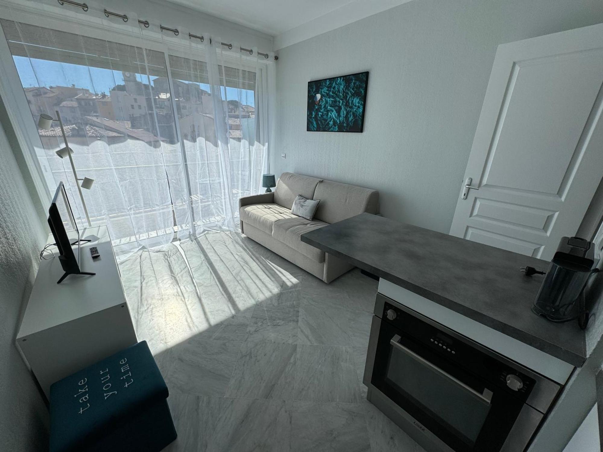 Esperance Apartment Кан Екстериор снимка