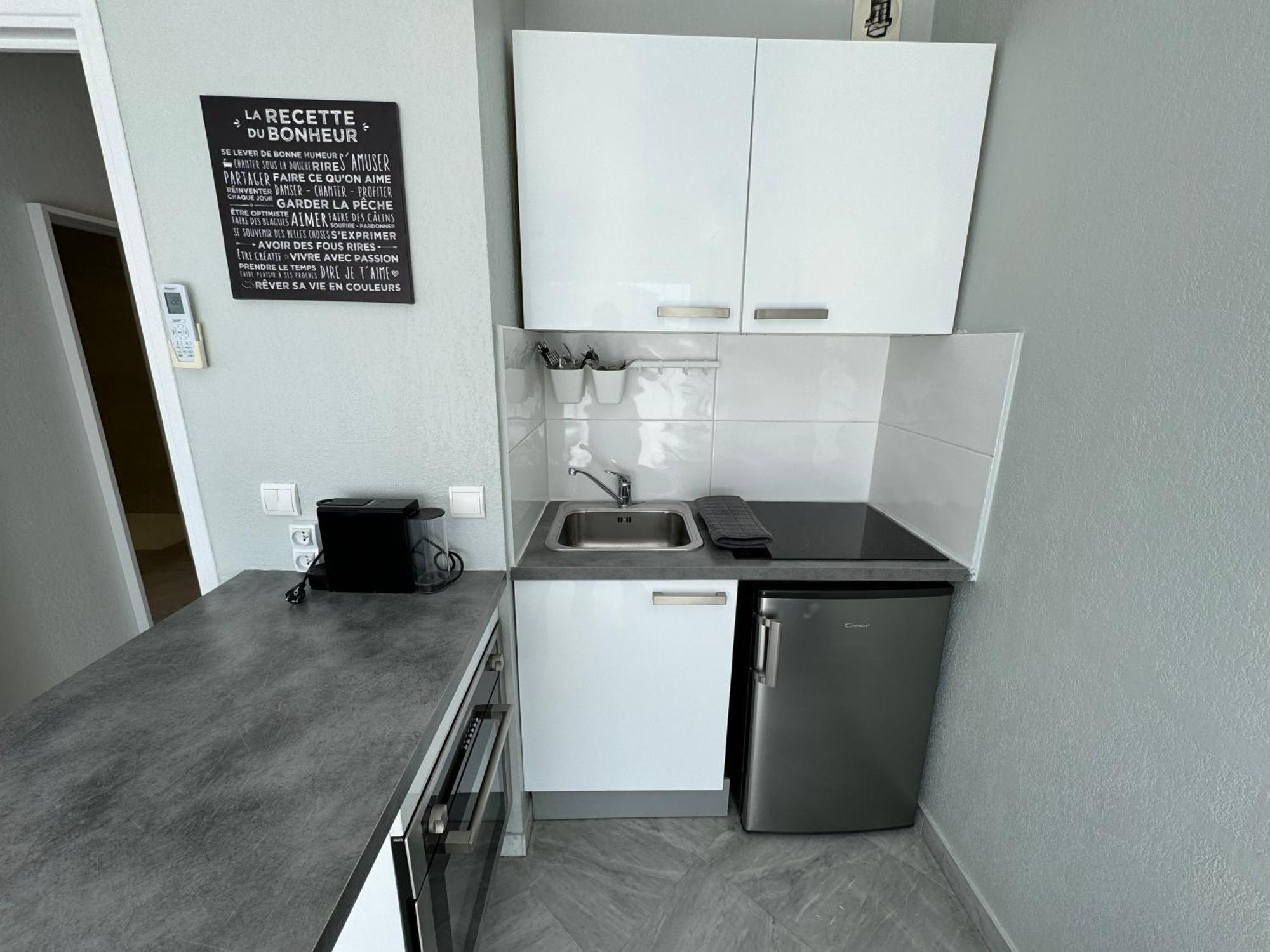 Esperance Apartment Кан Екстериор снимка